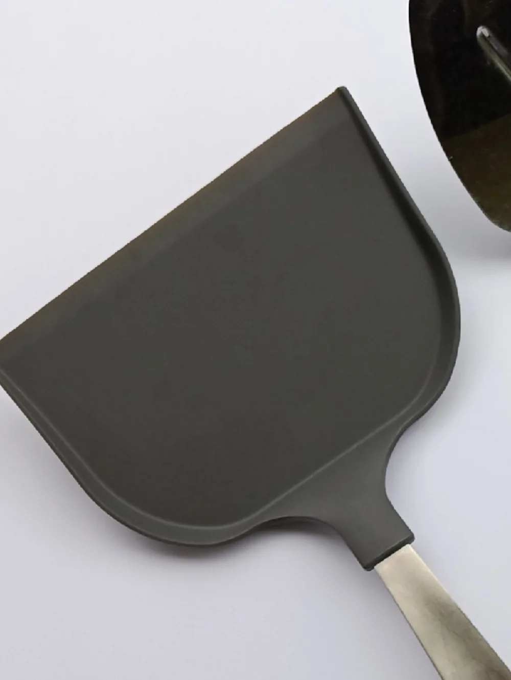2 Items - Foley & Wilton Turners / Spatulas